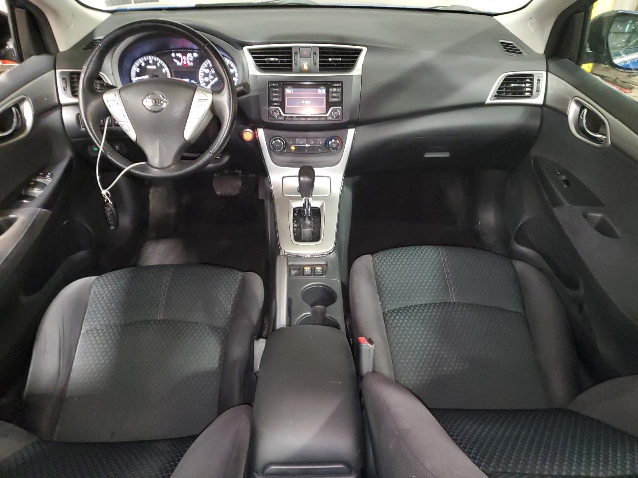 2015 Nissan Sentra - Image 8