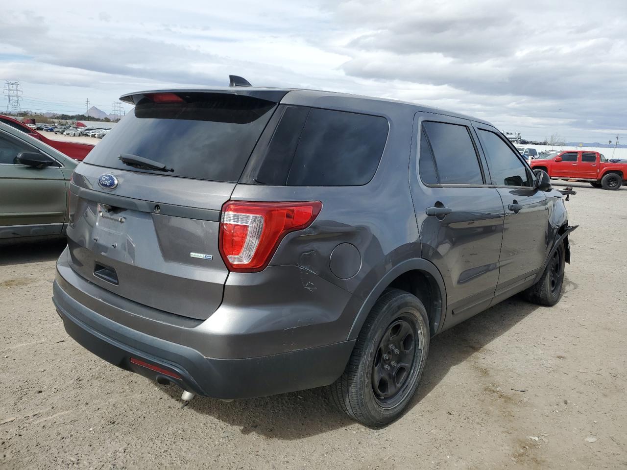 2016 Ford Explorer - Image 3