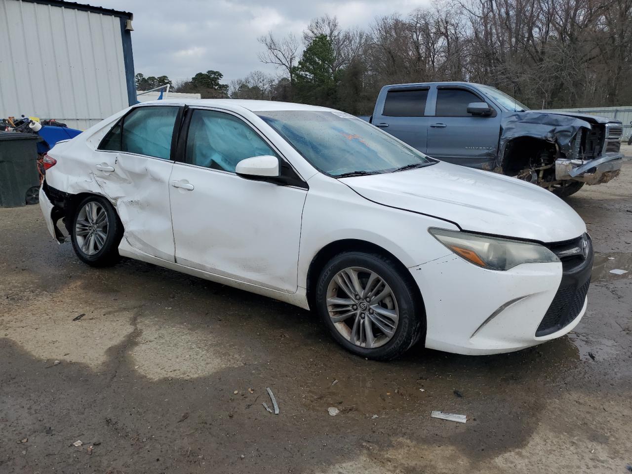 2016 Toyota Camry - Image 4