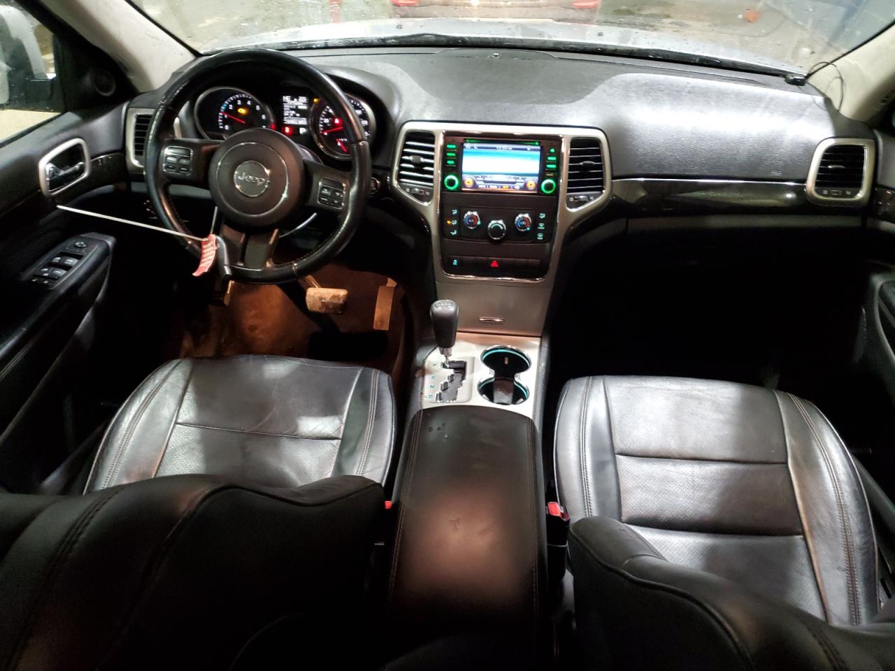 2012 Jeep Grand Cherokee - Image 8