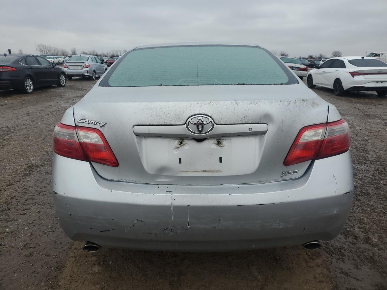 2009 Toyota Camry - Image 6