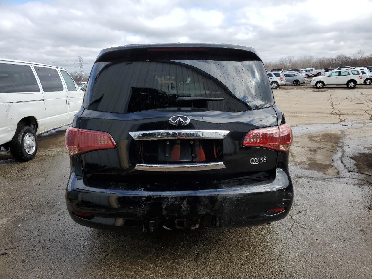 2013 Infiniti QX56 - Image 6
