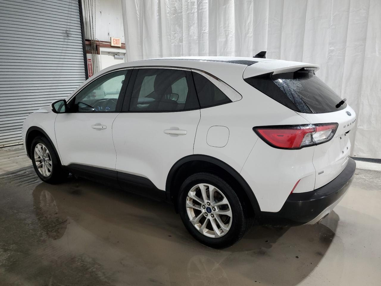 2020 Ford Escape - Image 2