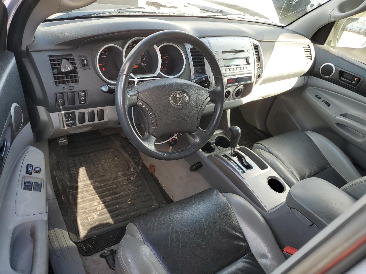 2007 Toyota Tacoma - Image 8