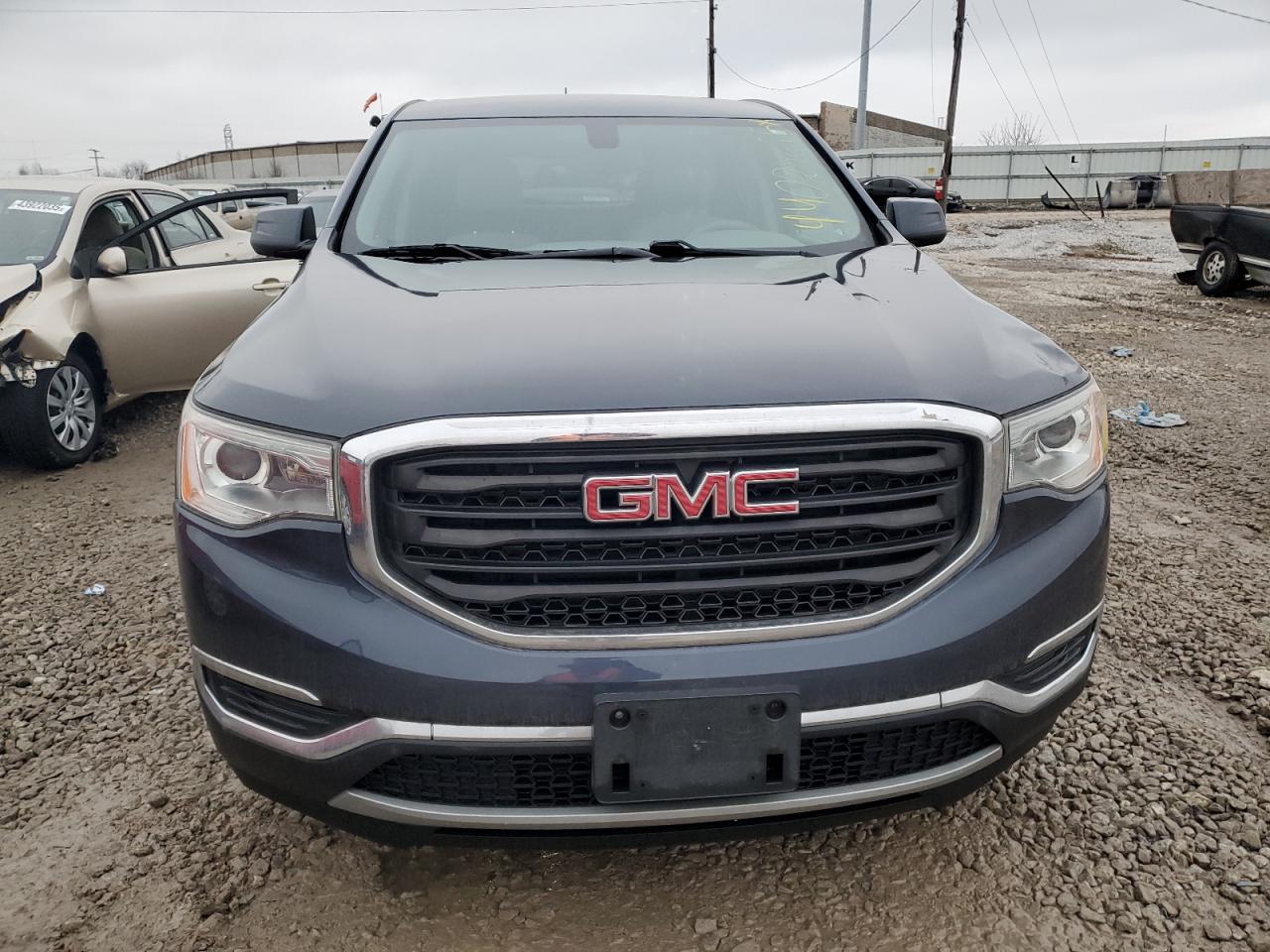 2018 GMC Acadia - Image 5