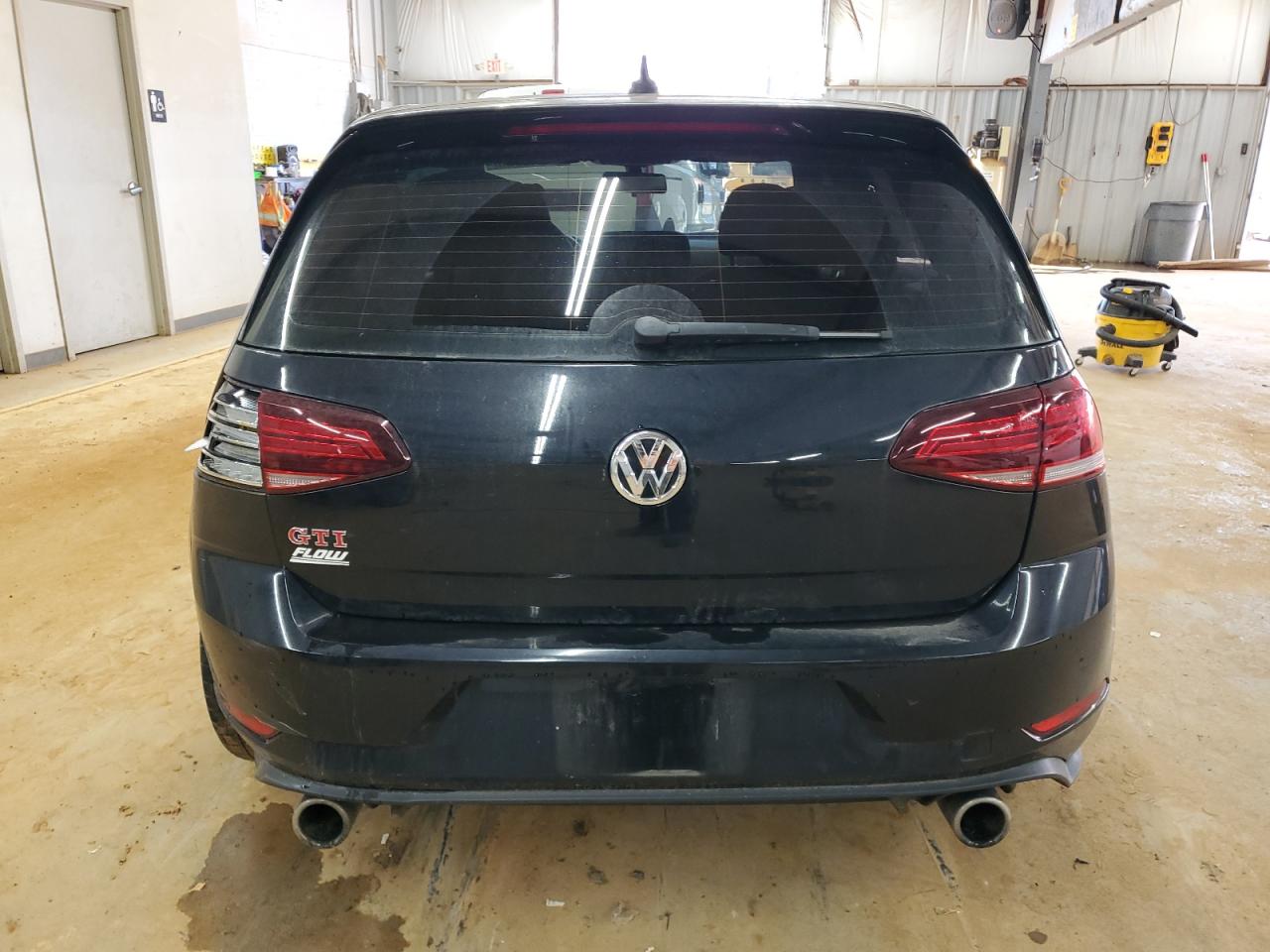 2020 Volkswagen GTI - Image 6