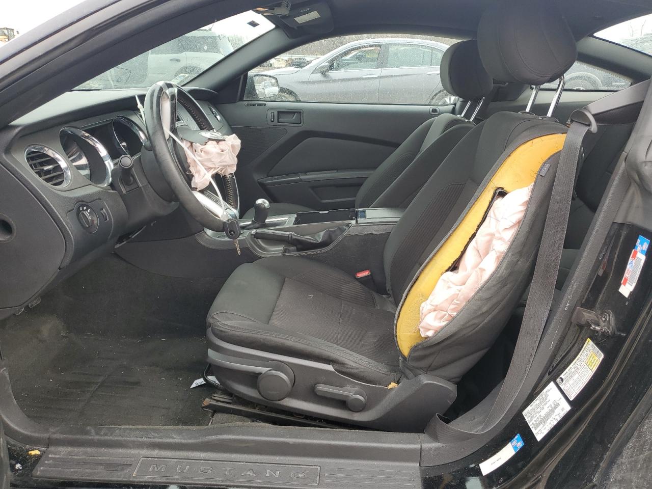 2014 Ford Mustang - Image 7