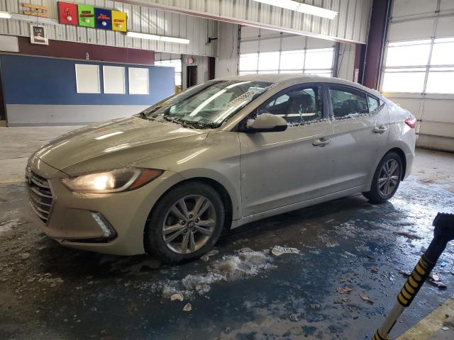  HYUNDAI ELANTRA 2017 Золотий