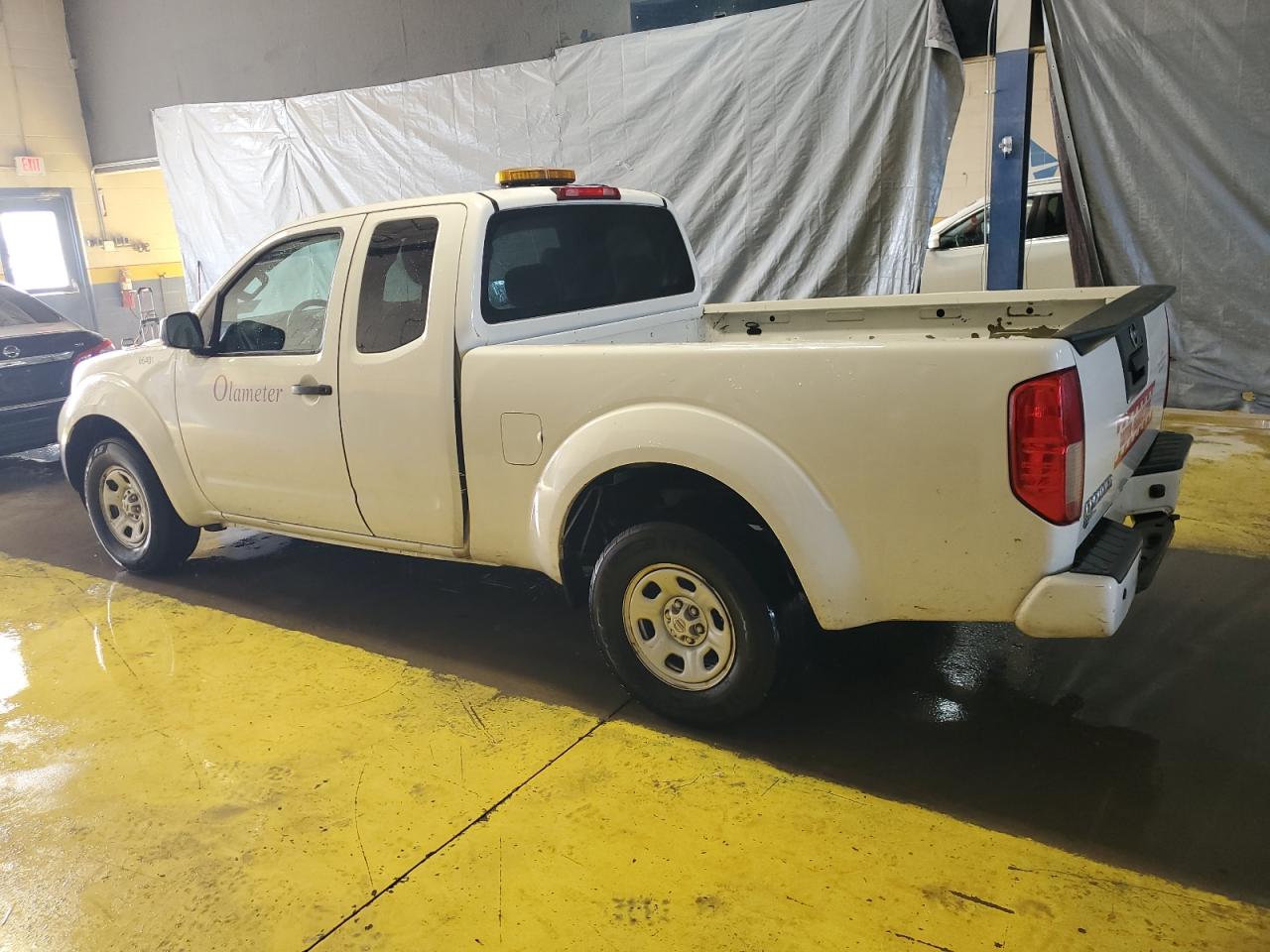 2017 Nissan Navara (Frontier) - Image 2