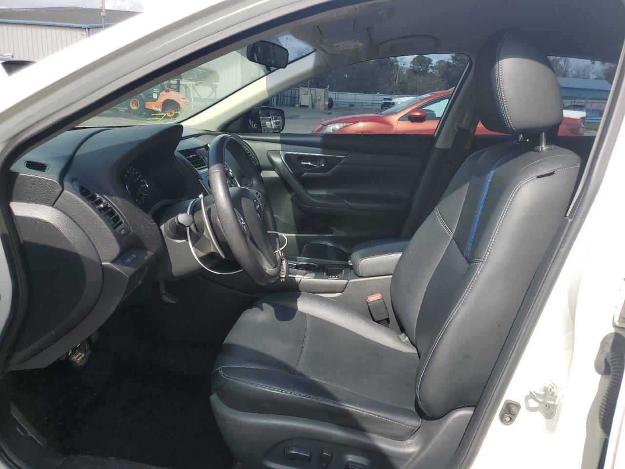 2018 Nissan Altima - Image 7