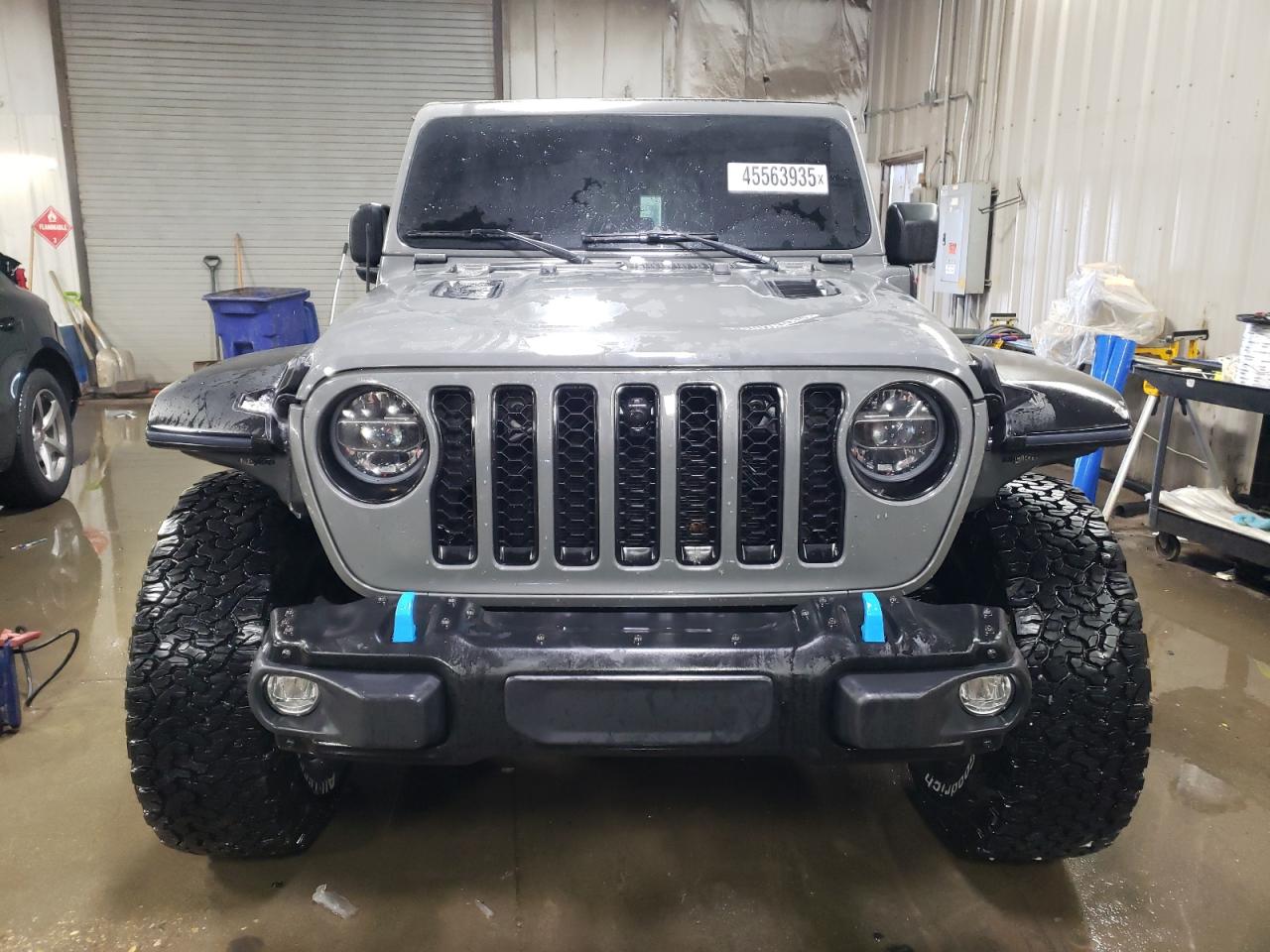 2021 Jeep Wrangler - Image 5