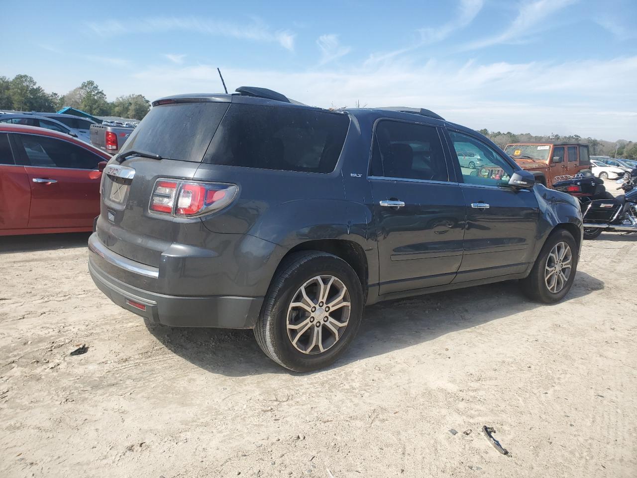 2013 GMC Acadia - Image 3