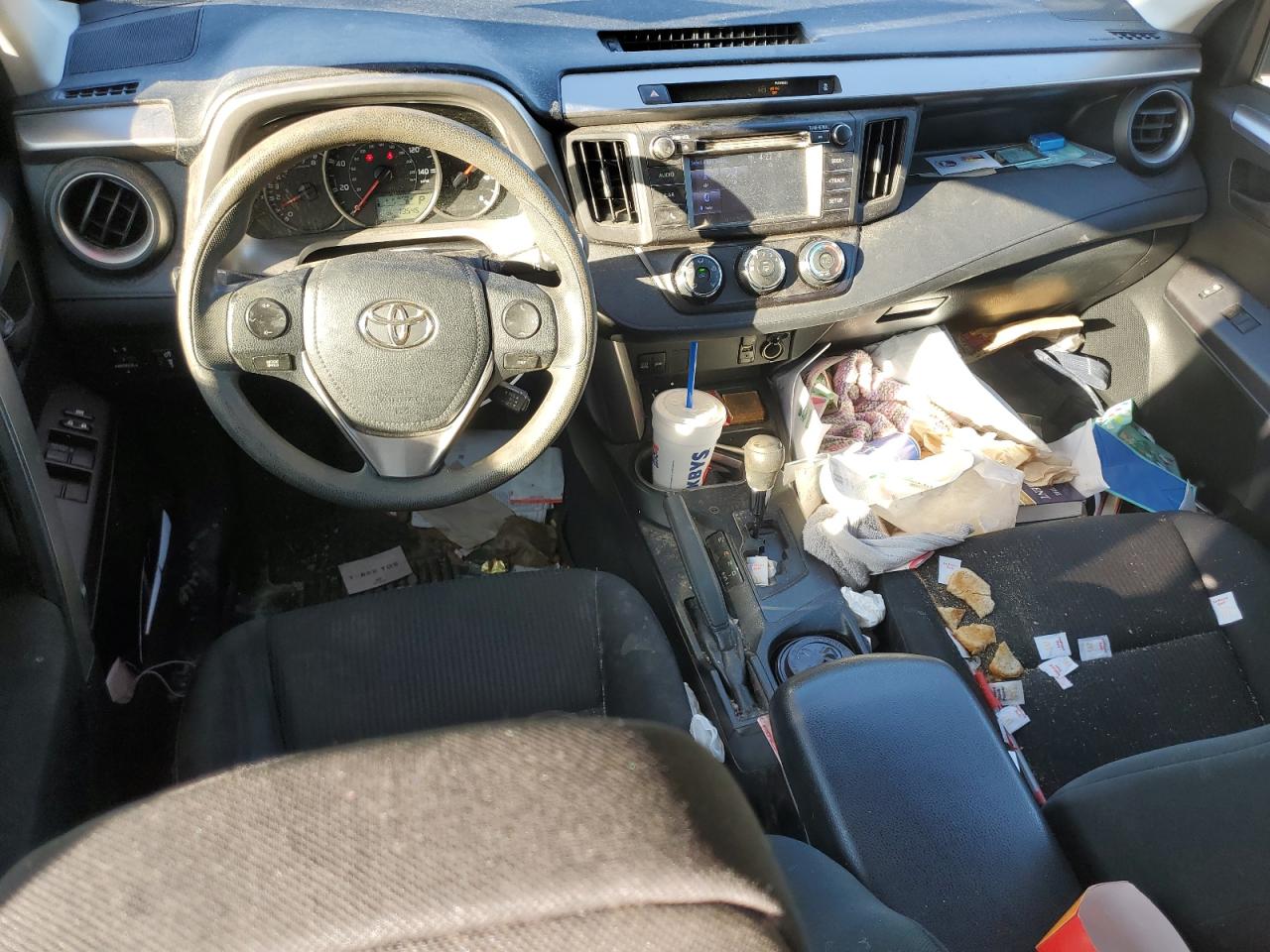 2016 Toyota RAV 4 - Image 8