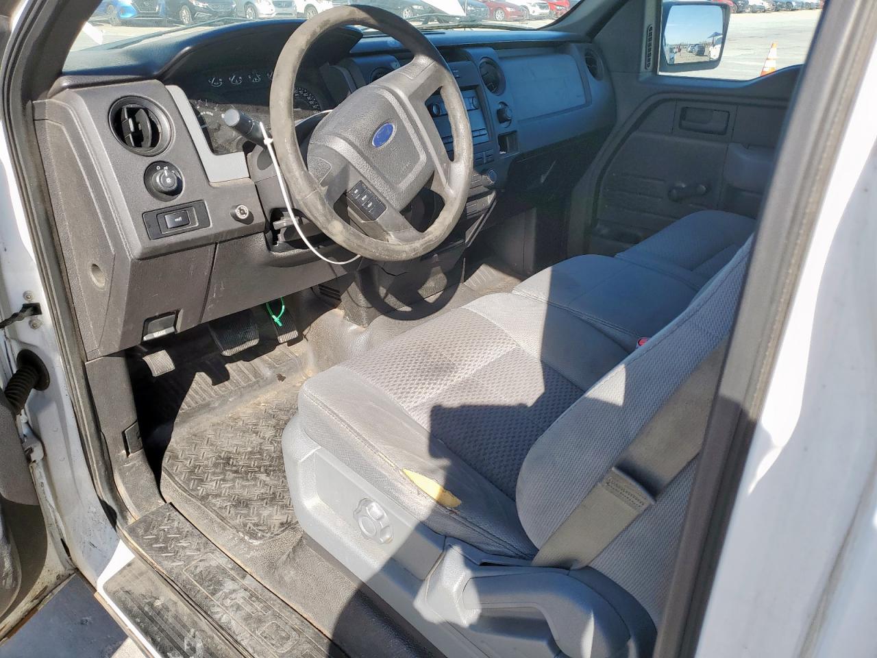 2011 Ford F-150 - Image 8