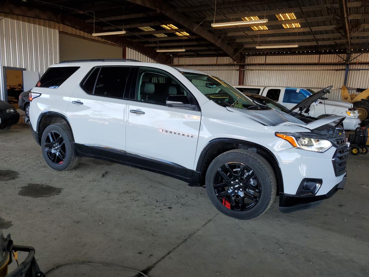 2021 Chevrolet Traverse - Image 4