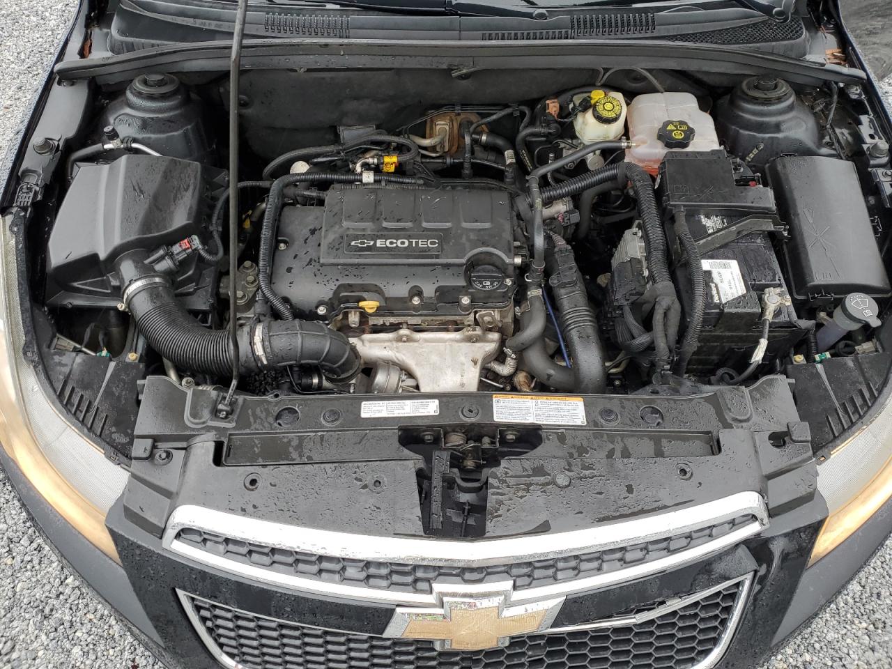 2012 Chevrolet Cruze - Image 11