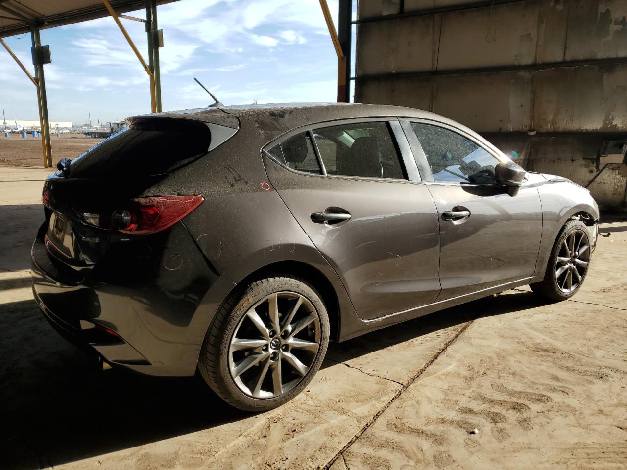 2018 Mazda 3 - Image 3