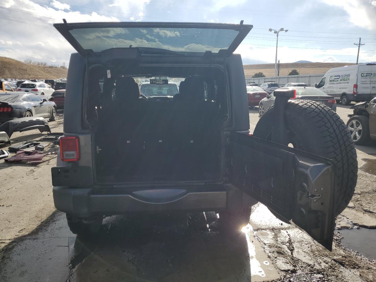 2017 Jeep Wrangler - Image 6