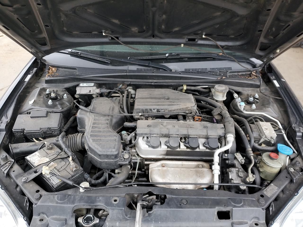 2005 Honda Civic - Image 11