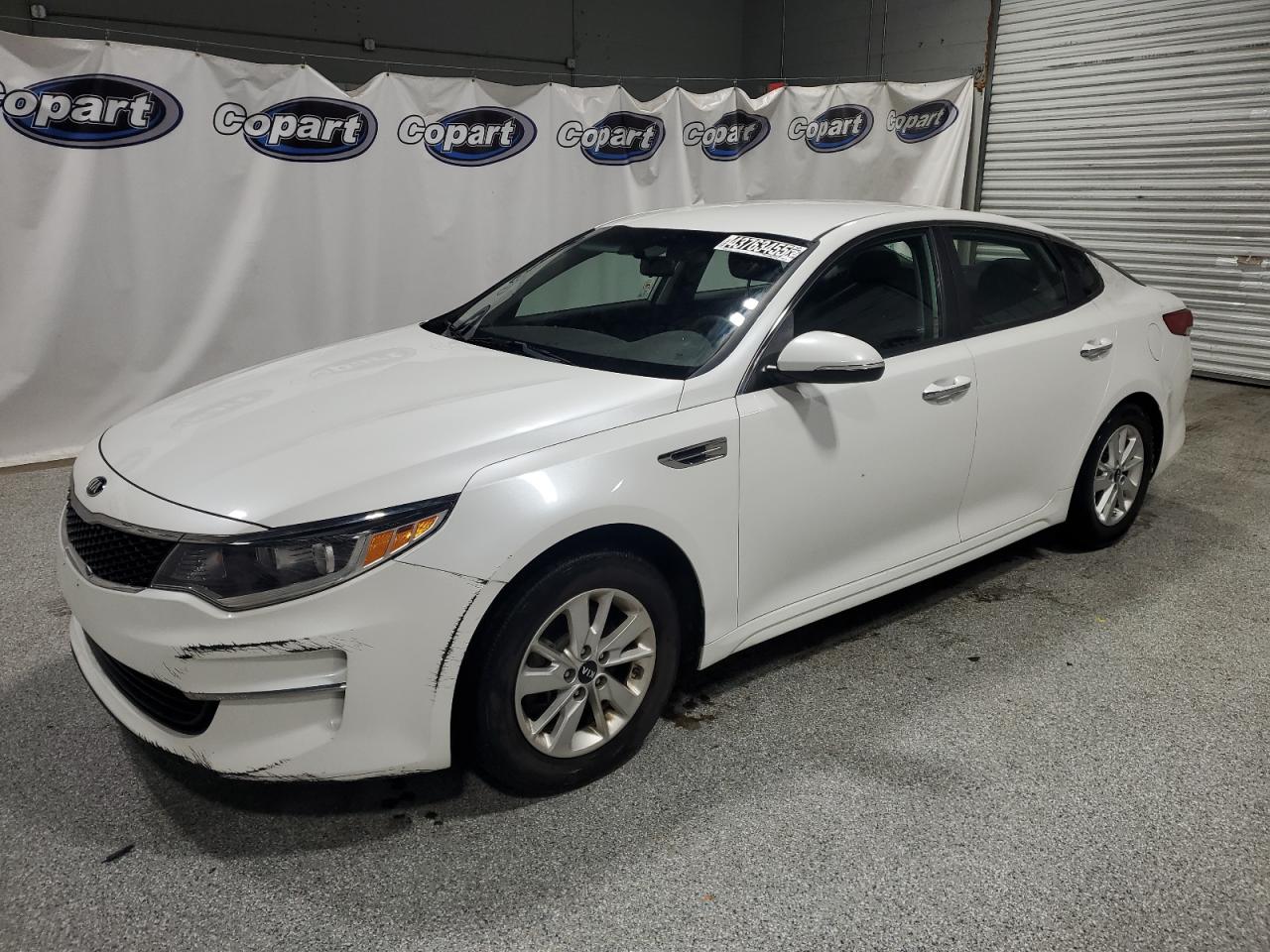 2017 Kia Optima - Image 1