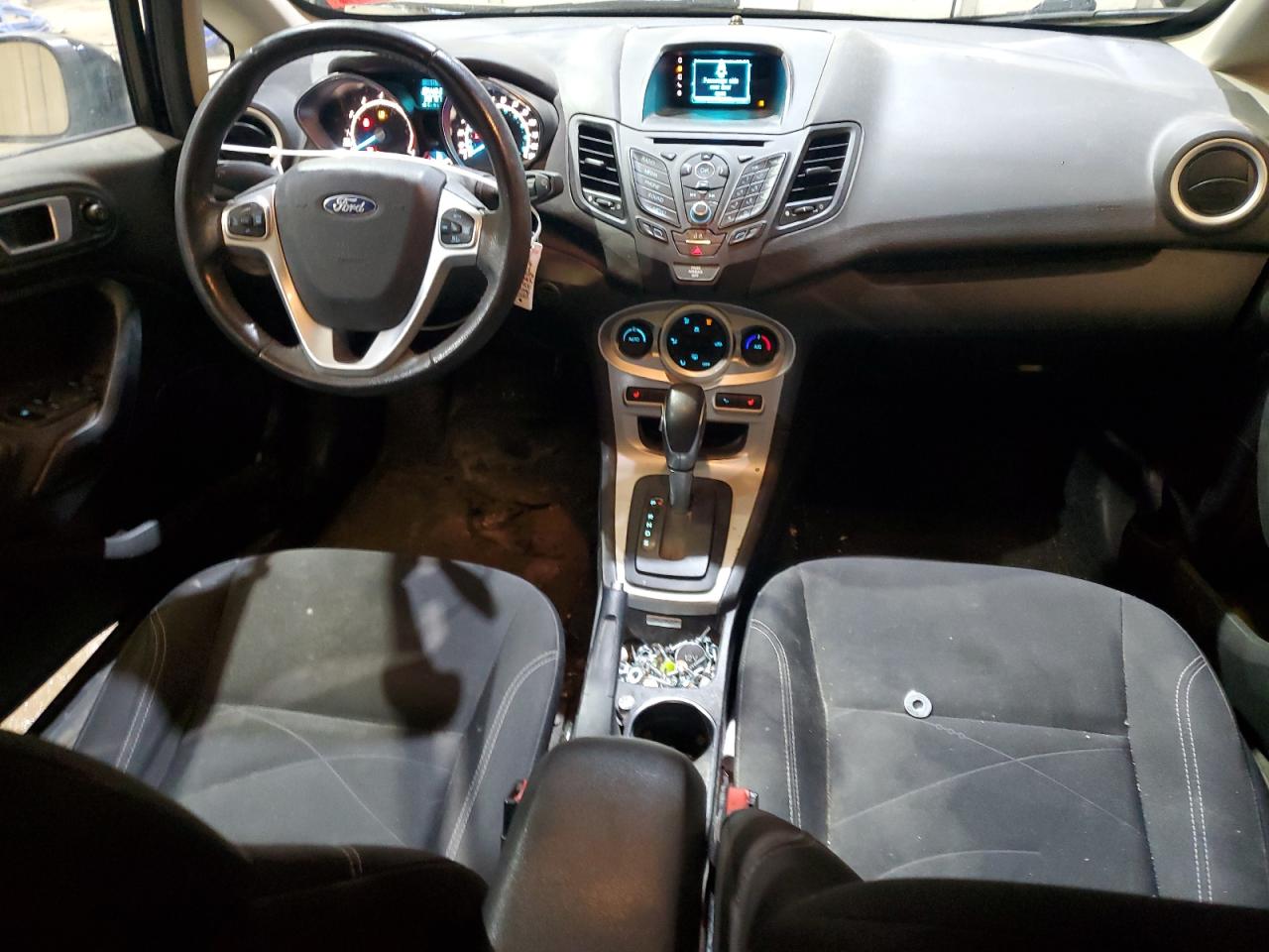 2016 Ford Fiesta - Image 8