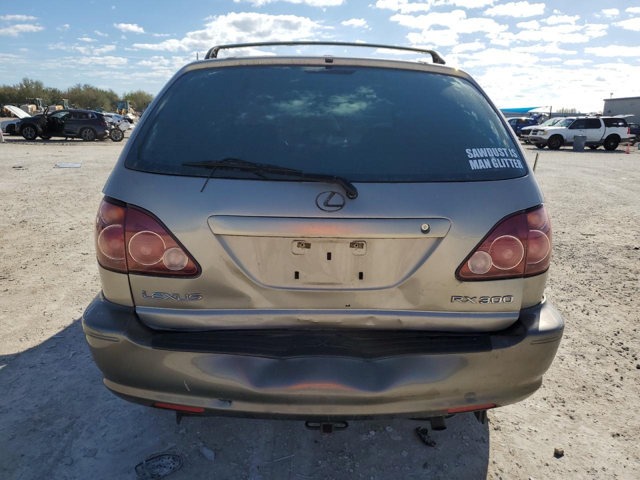 1999 Lexus RX - Image 6