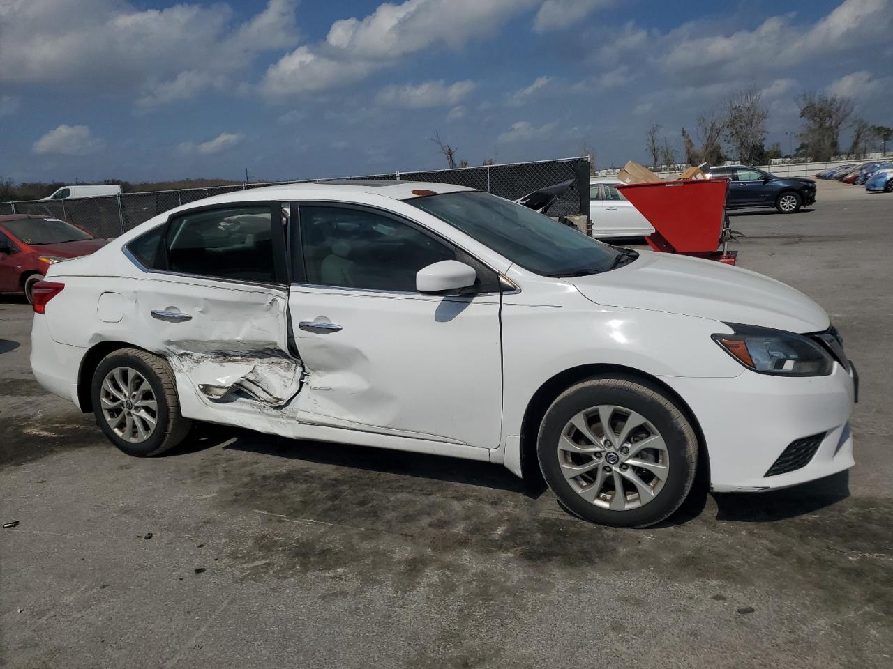 2016 Nissan Sentra - Image 4