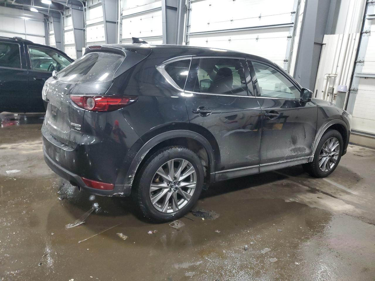 2021 Mazda CX-5 - Image 3