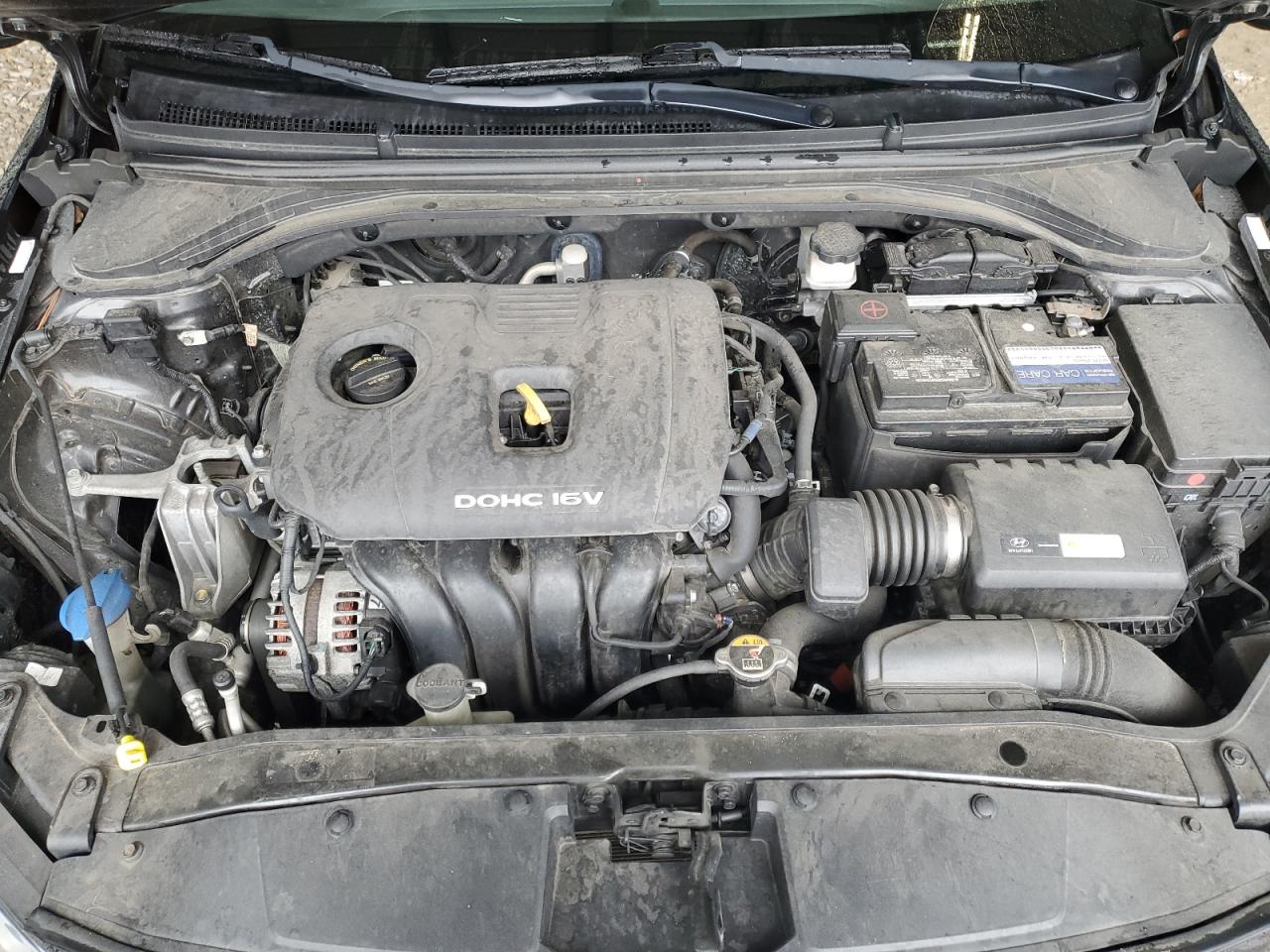 2018 Hyundai Elantra - Image 11