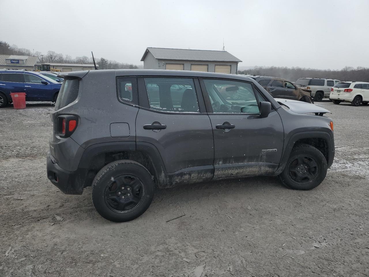 2018 Jeep Renegade - Image 3