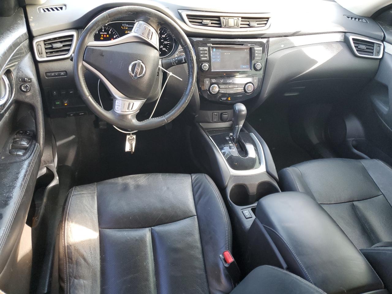 2015 Nissan Rogue - Image 8