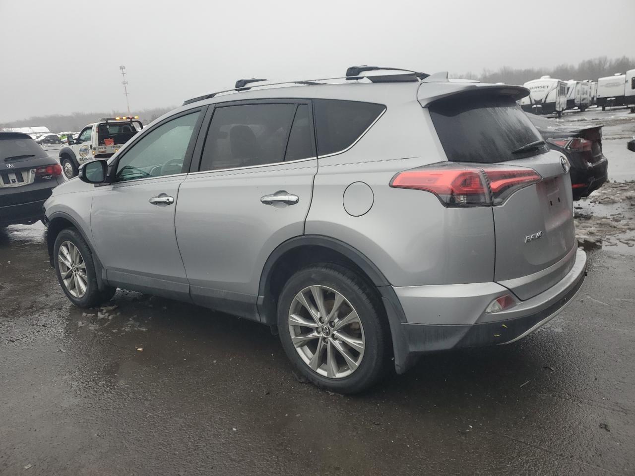 2016 Toyota RAV 4 - Image 2