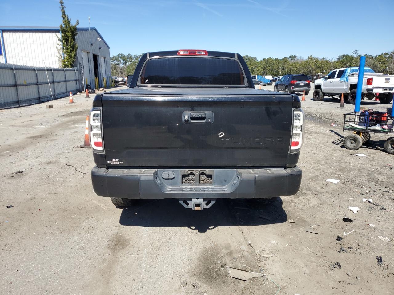 2017 Toyota Tundra - Image 6
