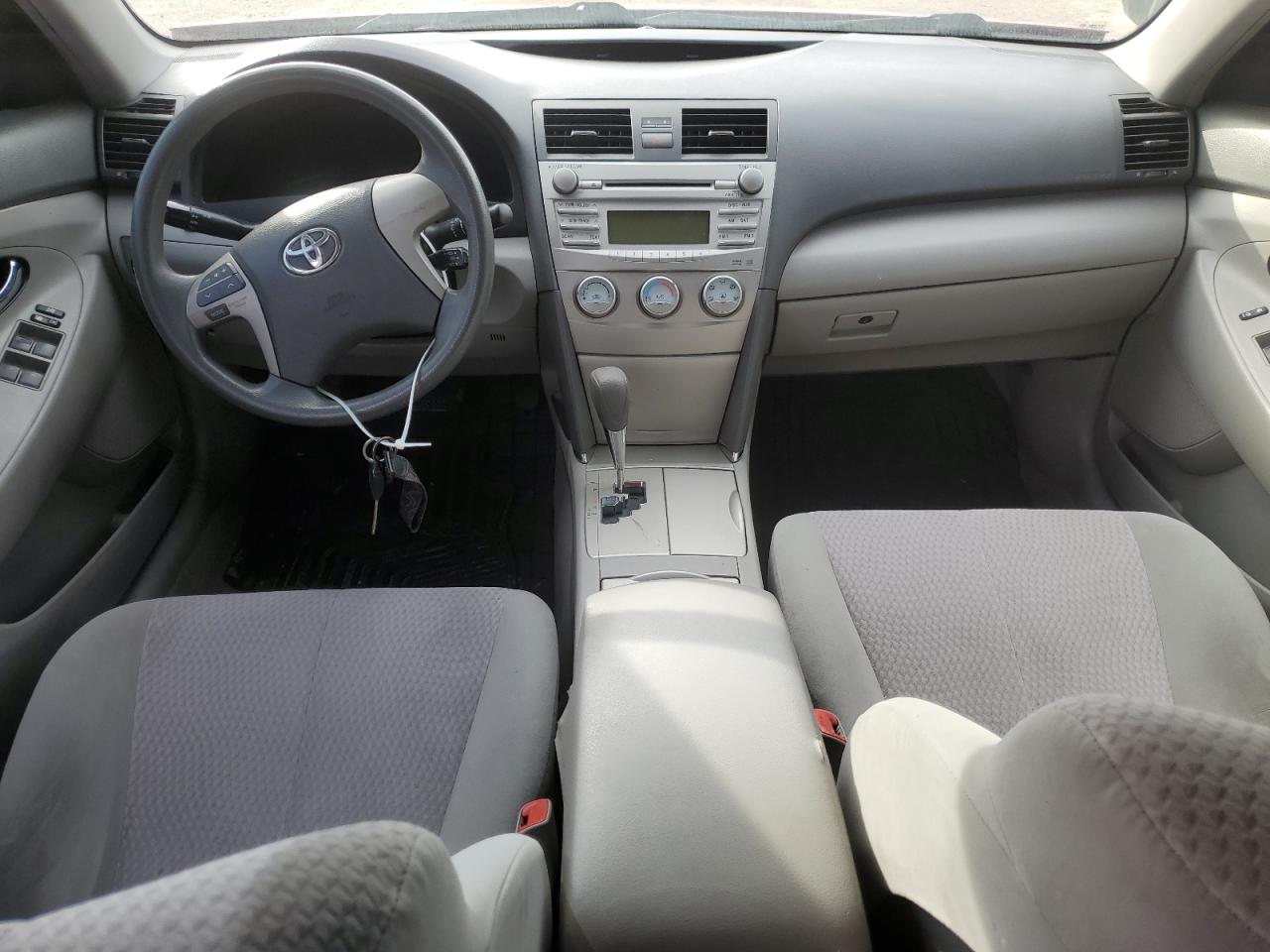 2011 Toyota Camry - Image 8
