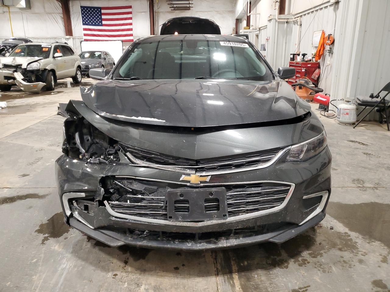 2017 Chevrolet Malibu - Image 5