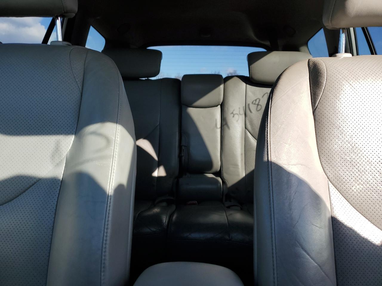 2010 Toyota RAV 4 - Image 10