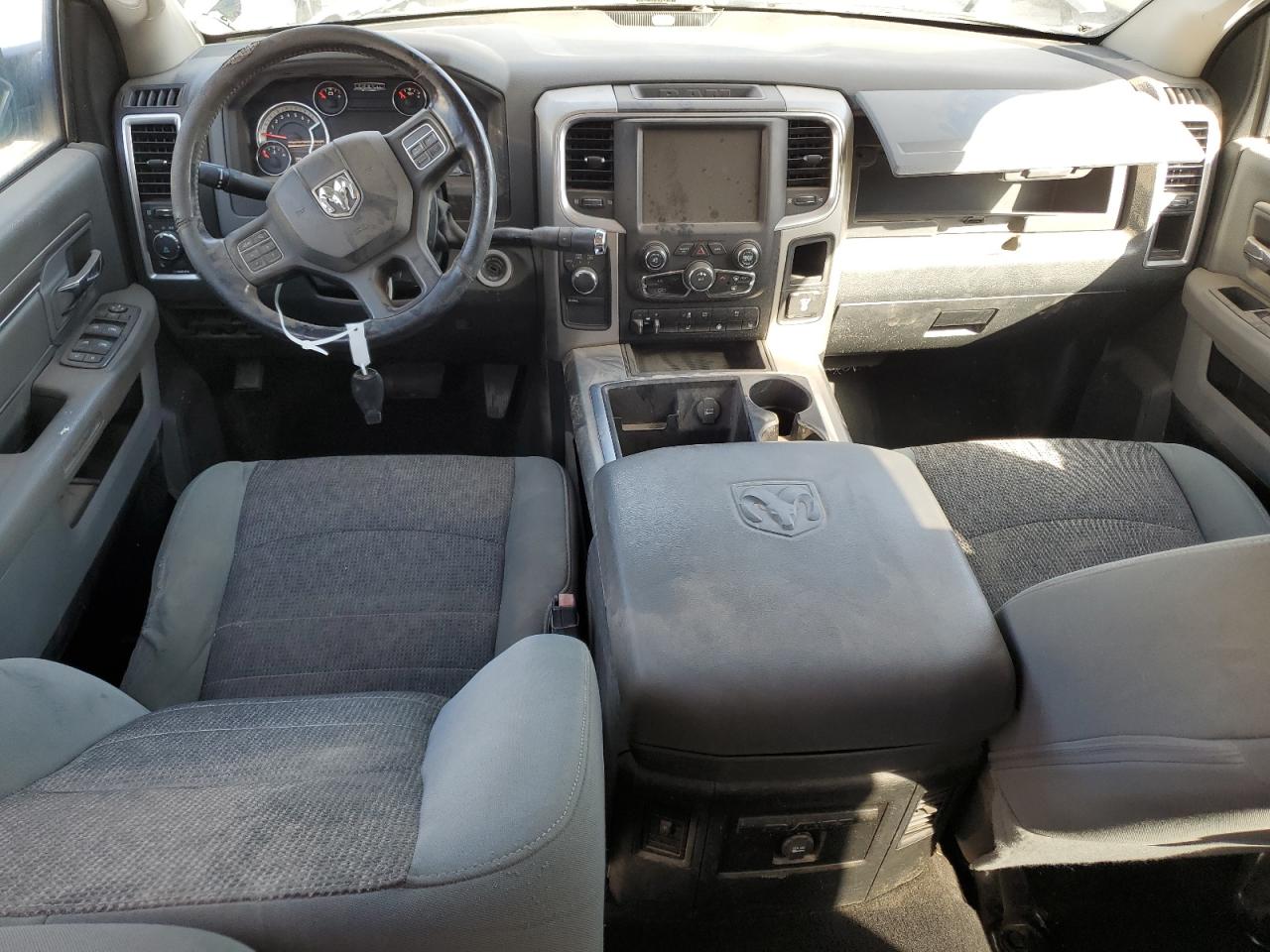2015 RAM 2500 - Image 8