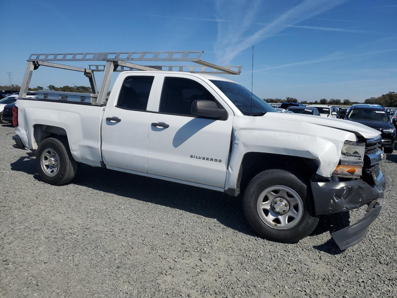 2016 Chevrolet Silverado - Image 4