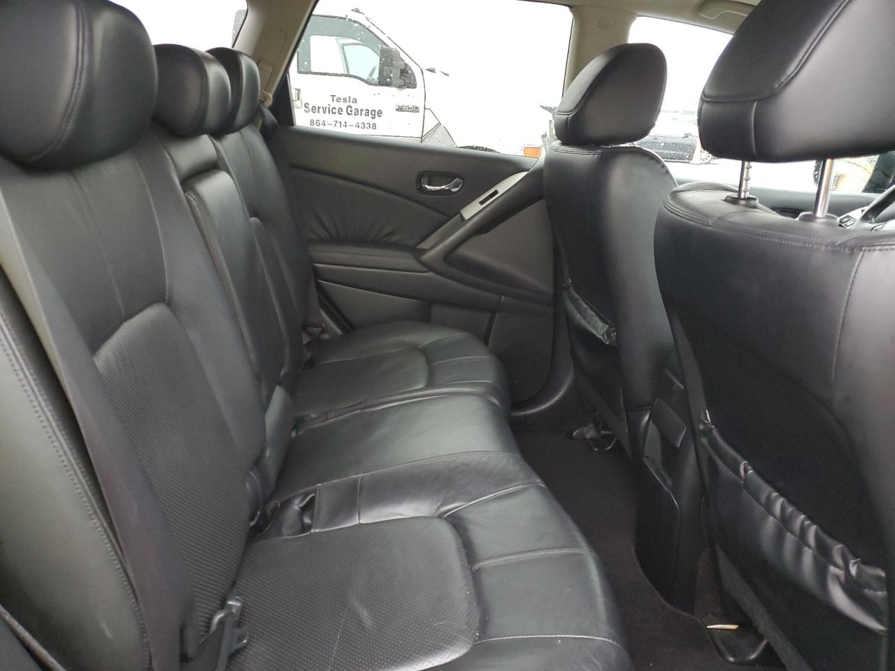 2010 Nissan Murano - Image 11