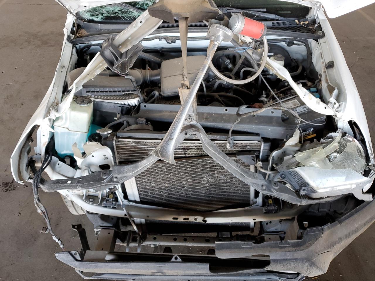 2013 Toyota Tacoma - Image 11