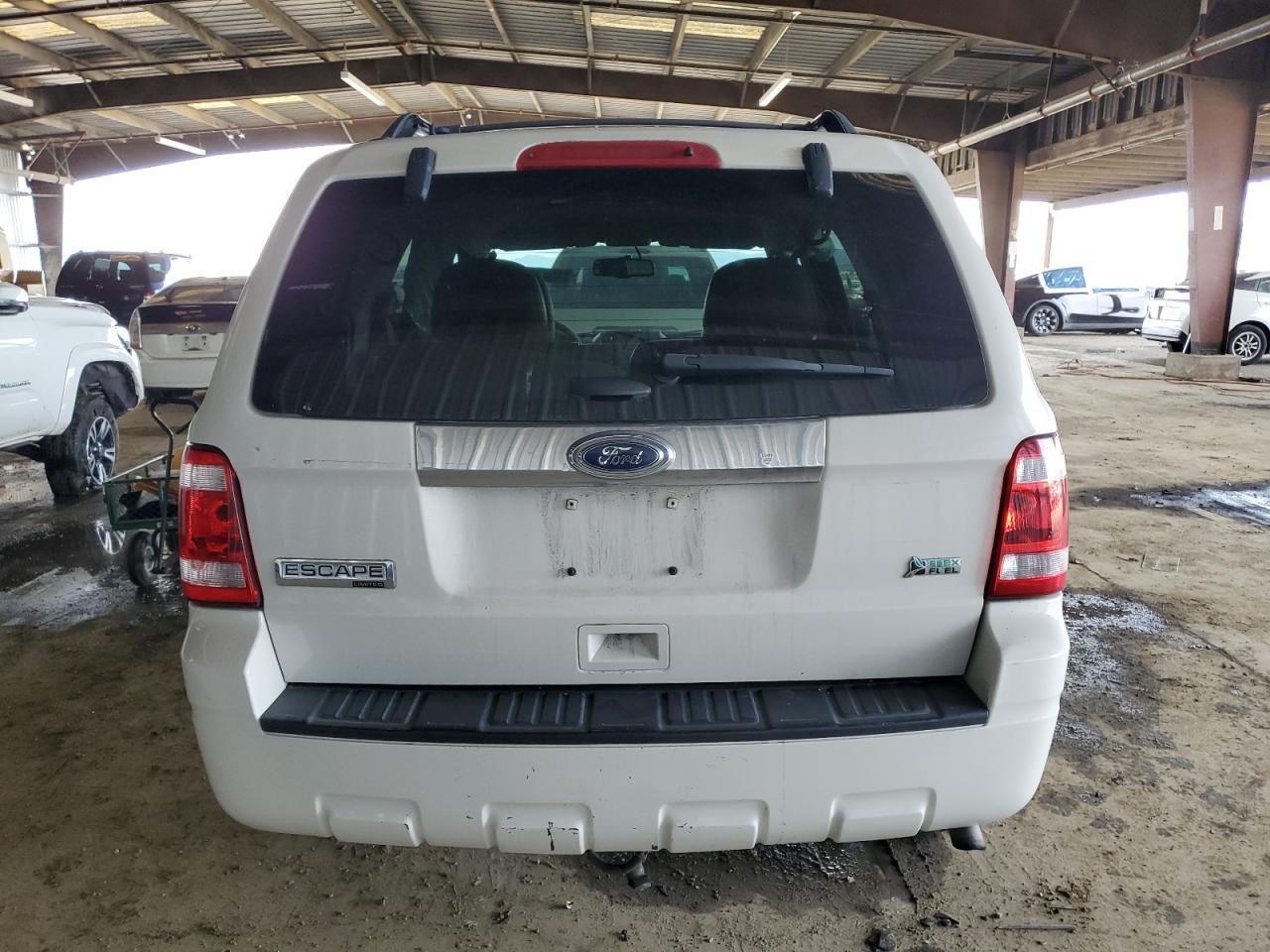2012 Ford Escape - Image 6