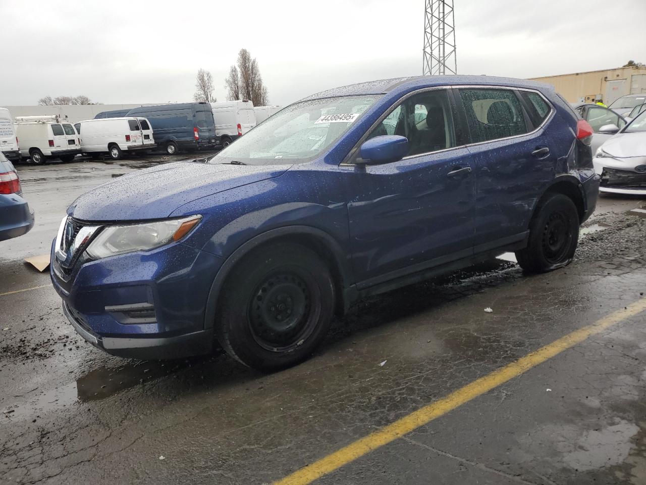 2017 Nissan Rogue - Image 1