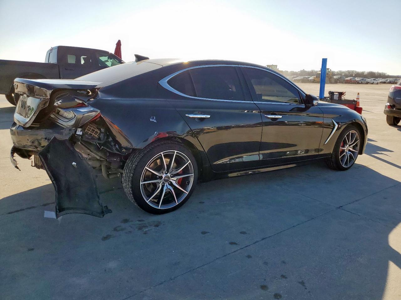 2019 Genesis G70 - Image 3