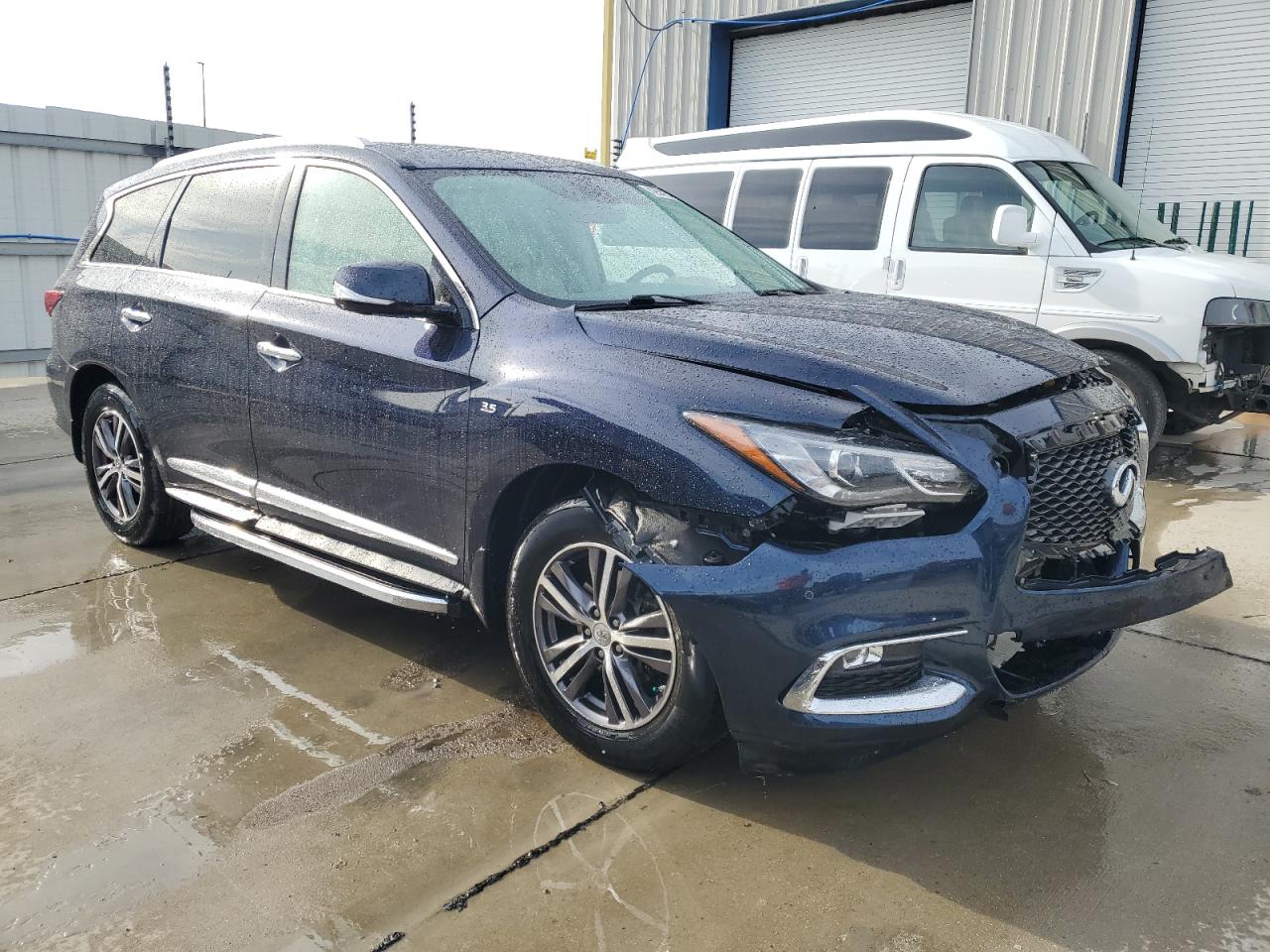 2017 Infiniti QX60 - Image 4