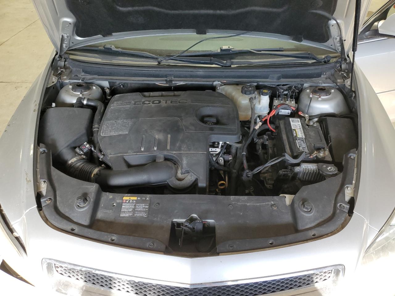 2011 Chevrolet Malibu - Image 11