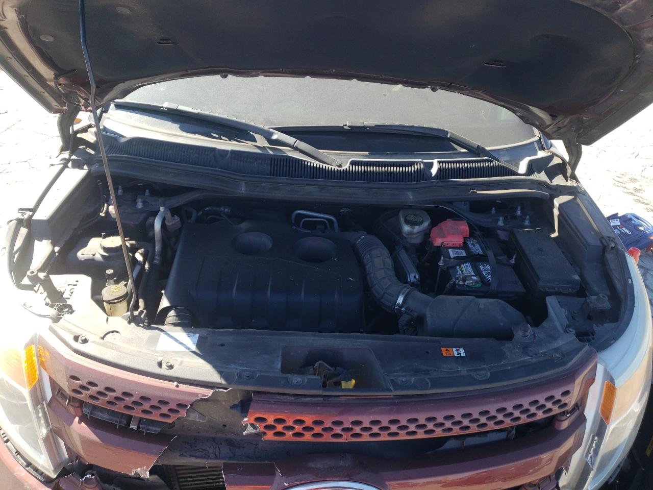 2015 Ford Explorer - Image 14