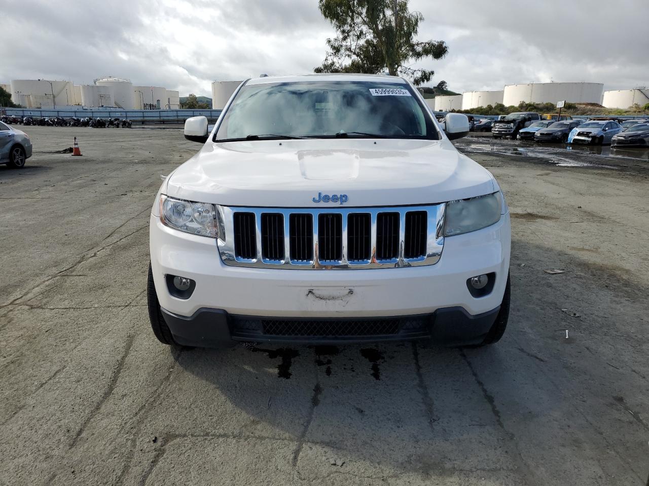 2011 Jeep Grand Cherokee - Image 5