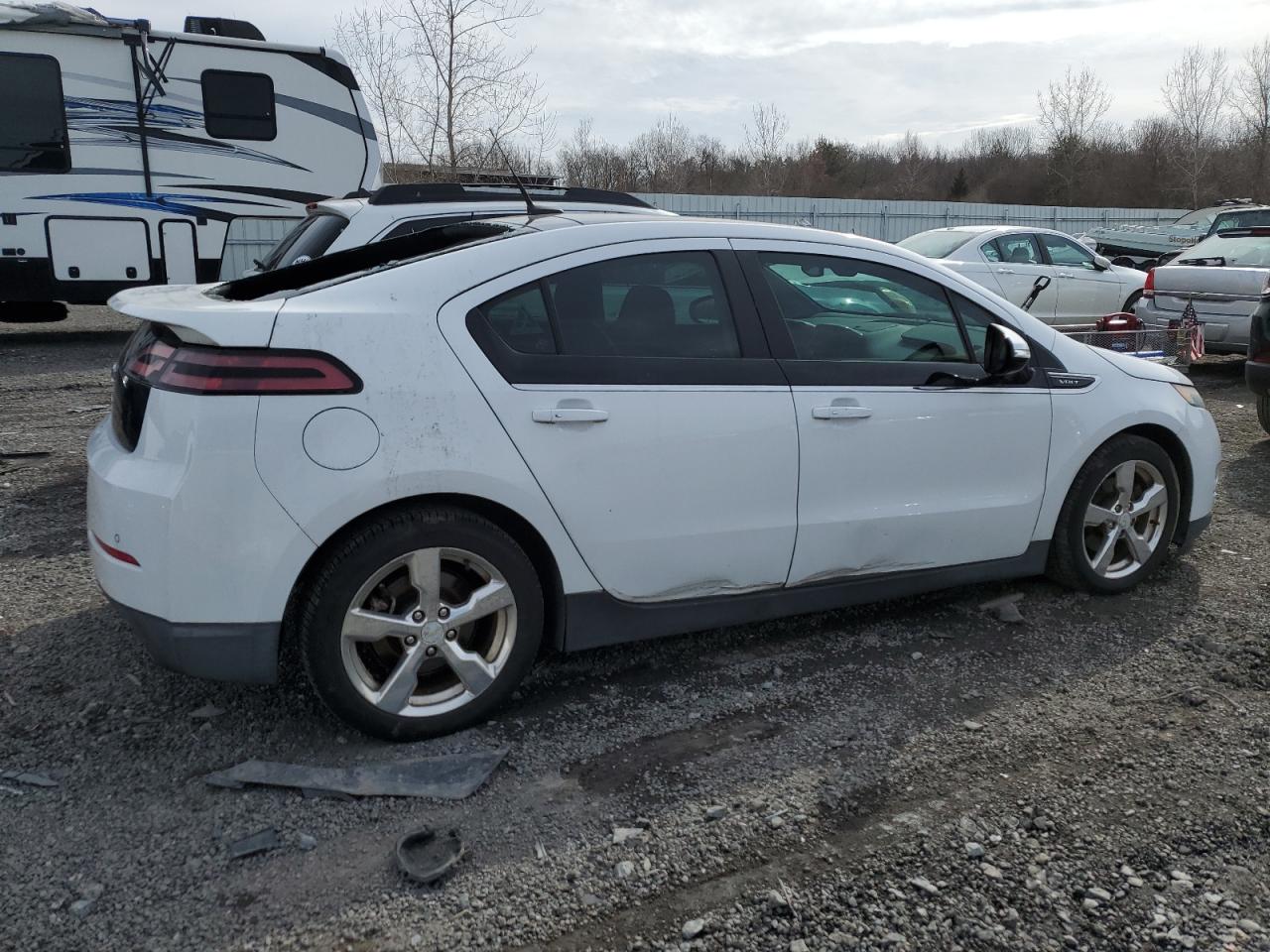 2012 Chevrolet Volt - Image 3