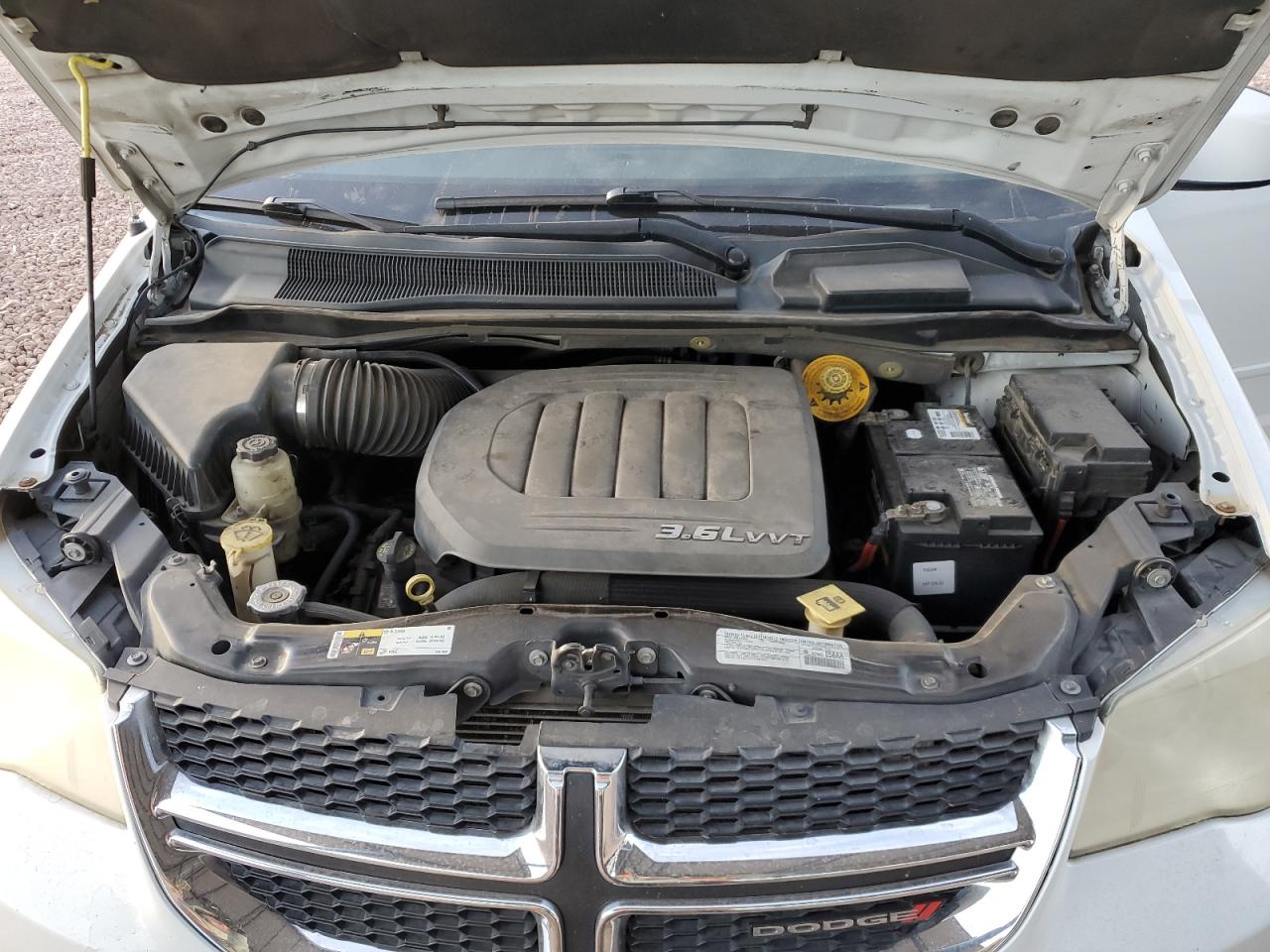 2014 Dodge Caravan - Image 14