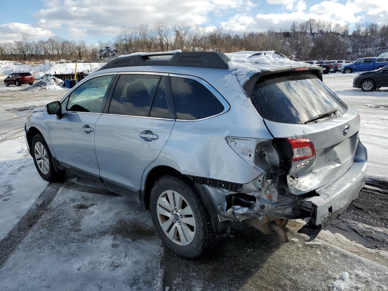2017 Subaru Outback - Image 2